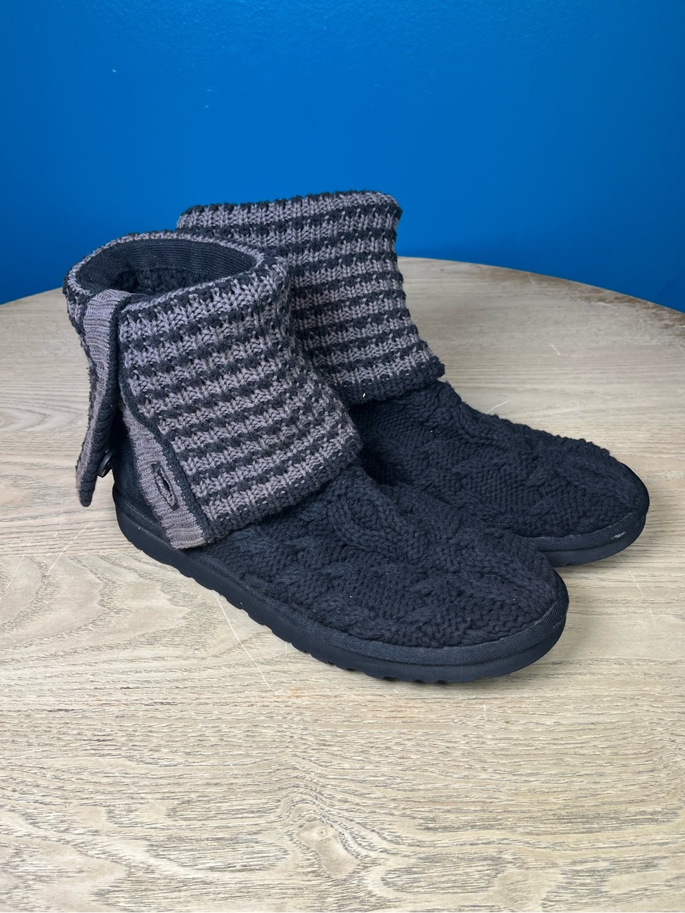 UGG Leland Cable Knit Fold Over Sweater  Boots Black Gray Womens Size 9